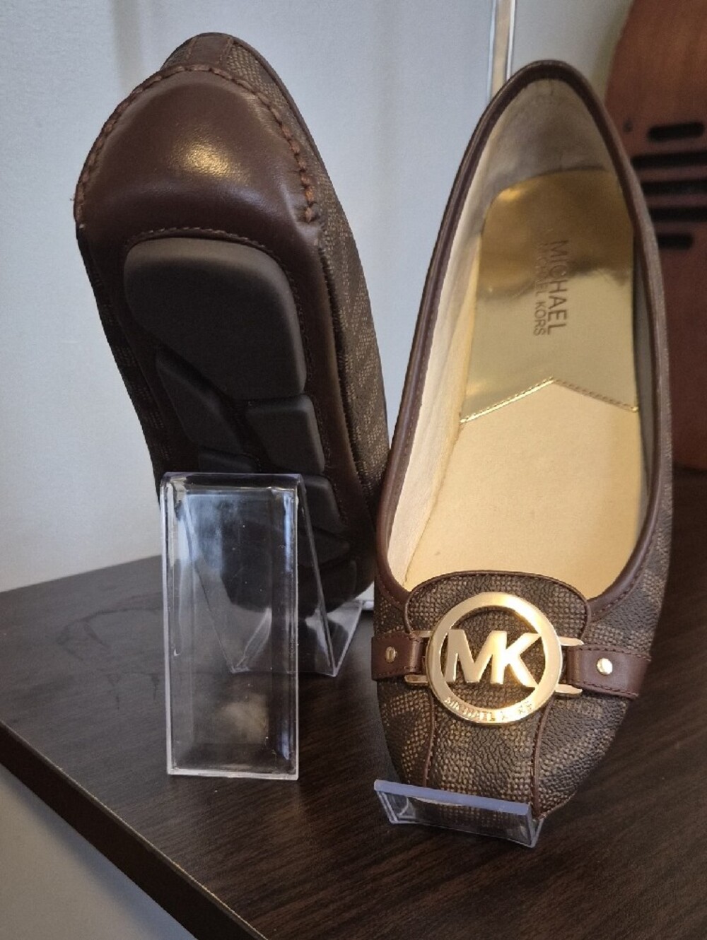 Michael Kors Brown Monogram Logo Ballet Flats with Gold MK Emblem - Picture 3 of 3